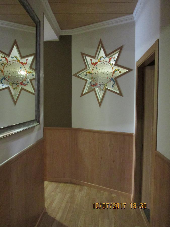 Hostal Banderas Fuensanta de Martos Bagian luar foto