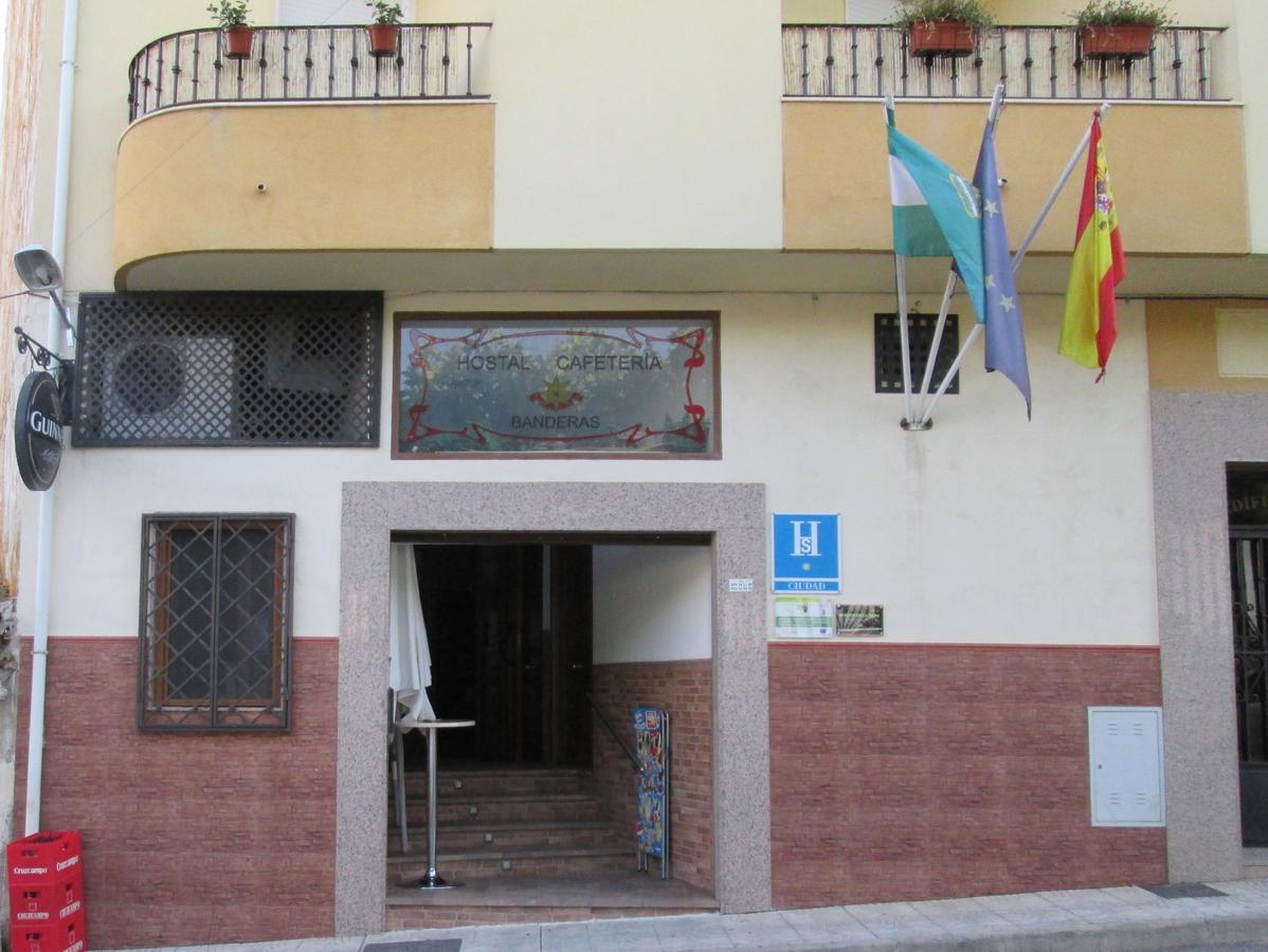 Hostal Banderas Fuensanta de Martos Bagian luar foto